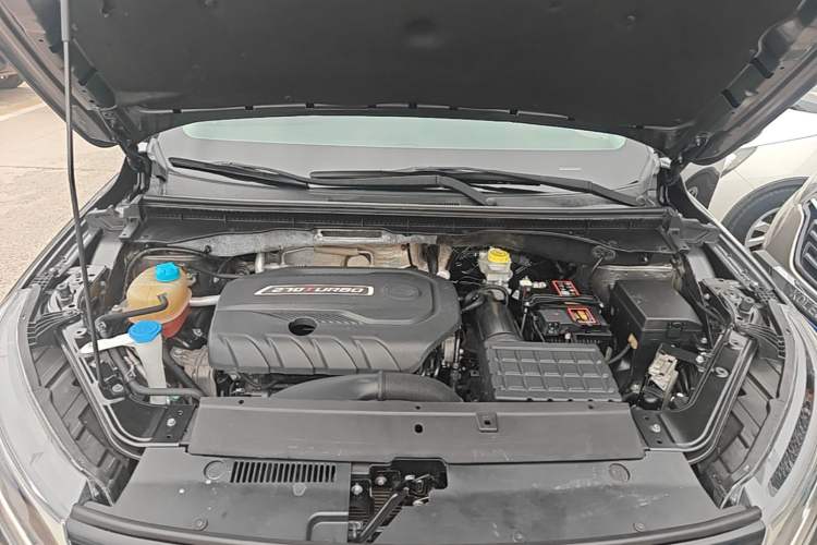Used GAC Trumpchi GS4 2021 270T Automatic Elite Tech Edition Engine Bay