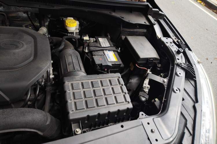 Used GAC Trumpchi GS4 2021 270T Automatic Elite Tech Edition Engine Bay Left