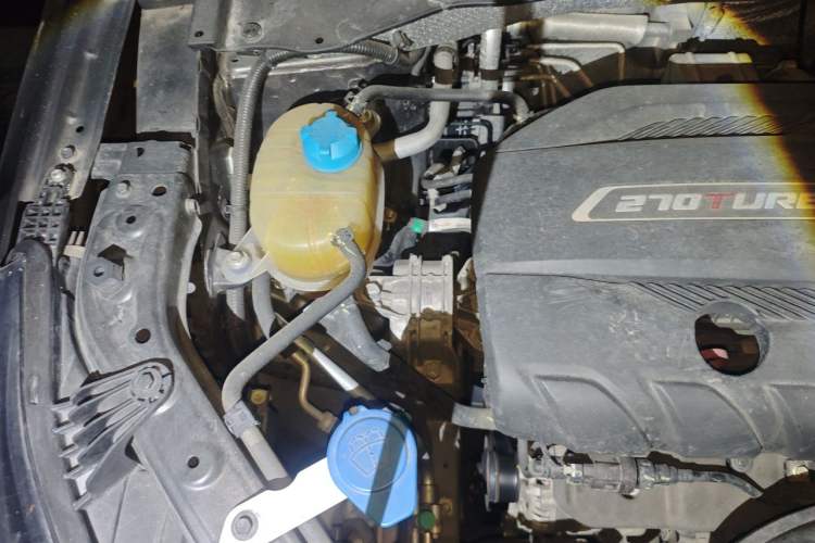 Used GAC Trumpchi GS4 2021 270T Automatic Luxury Edition Engine Bay Right