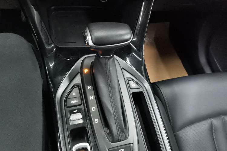 Used GAC Trumpchi GS4 2021 270T Automatic Smart Connectivity Technology Edition Gear Lever