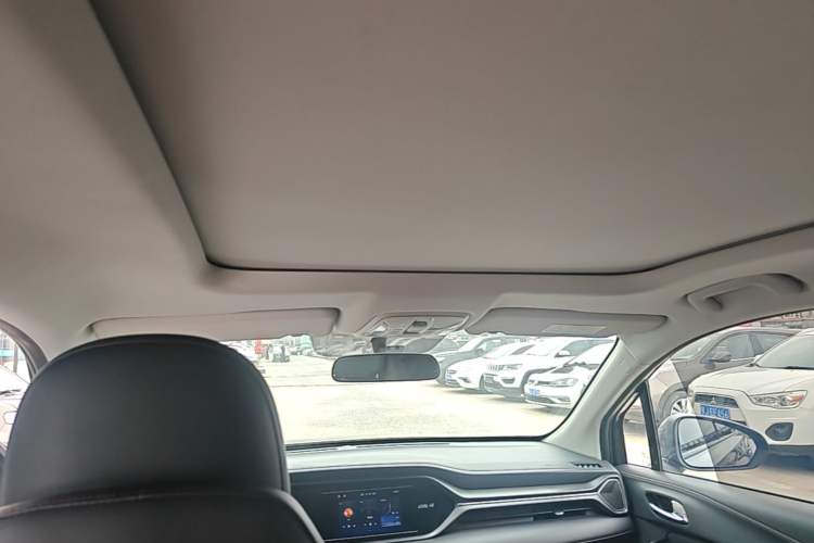 Used GAC Trumpchi GS4 2021 270T Automatic Elite Tech Edition Headliner
