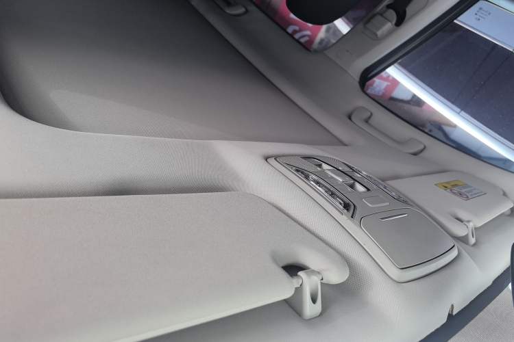 Used GAC Trumpchi GS4 2021 270T Automatic Elite Tech Edition Headliner