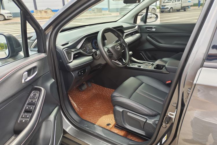 Used GAC Trumpchi GS4 2021 270T Automatic Elite Tech Edition Interior 2