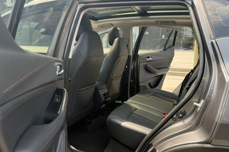 Used GAC Trumpchi GS4 2021 270T Automatic Elite Tech Edition Interior 4