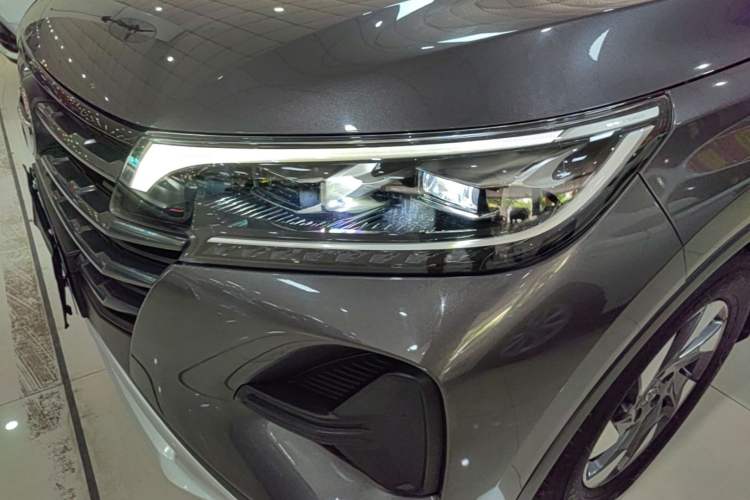 Used GAC Trumpchi GS4 2021 270T Automatic Elite Tech Edition Left Front Headlight