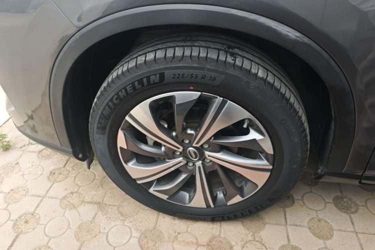 Used GAC Trumpchi GS4 2021 270T Automatic Smart Connectivity Technology Edition Left Front Wheel Hub