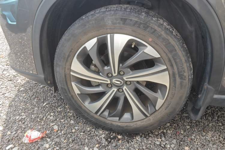 Used GAC Trumpchi GS4 2021 270T Automatic Smart Connectivity Technology Edition Left Front Wheel Hub