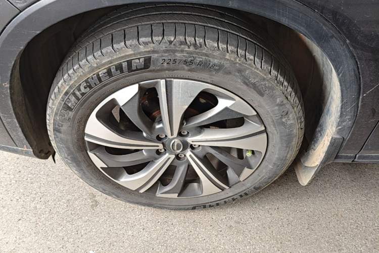 Used GAC Trumpchi GS4 2021 270T Automatic Tech Luxury Edition Left Front Wheel Hub