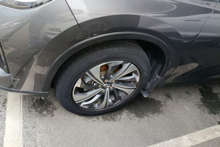 Used GAC Trumpchi GS4 2021 270T Automatic Tech Luxury Edition Left Front Wheel Hub