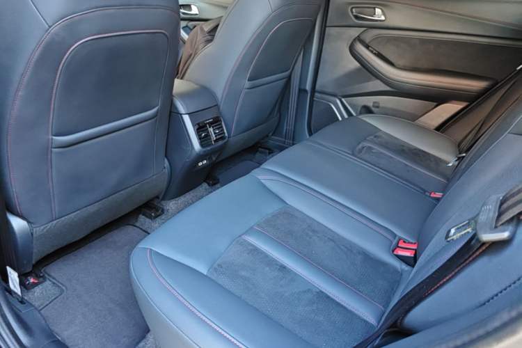 Used GAC Trumpchi GS4 2021 270T Automatic Luxury Edition Left Rear Seat