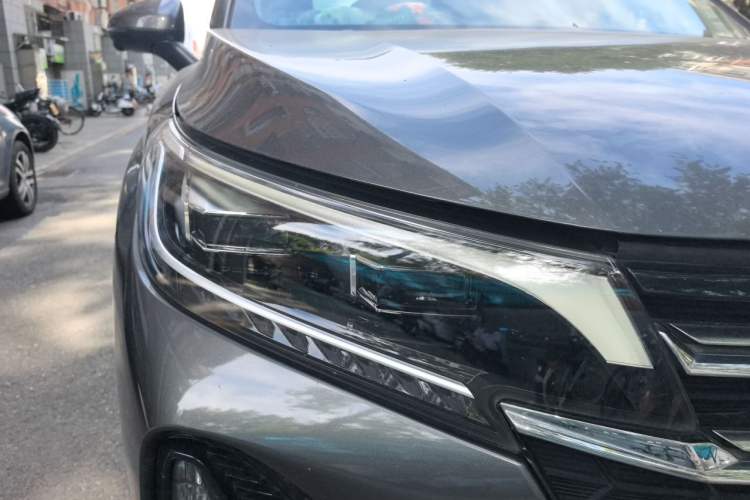 Used GAC Trumpchi GS4 2021 270T Automatic Smart Connectivity Technology Edition Right Front Headlight