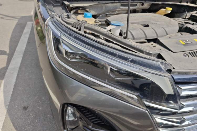 Used GAC Trumpchi GS4 2021 270T Automatic Smart Connectivity Technology Edition Right Front Headlight