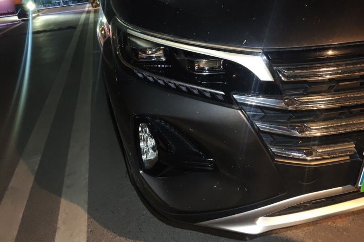 Used GAC Trumpchi GS4 2021 270T Automatic Smart Connectivity Technology Edition Right Front Headlight