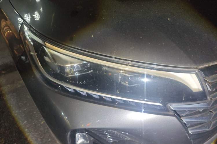 Used GAC Trumpchi GS4 2021 270T Automatic Luxury Edition Right Front Headlight