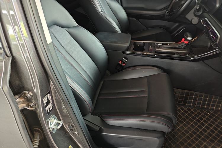 Used GAC Trumpchi GS4 2021 270T Automatic Tech Luxury Edition Right Front Seat