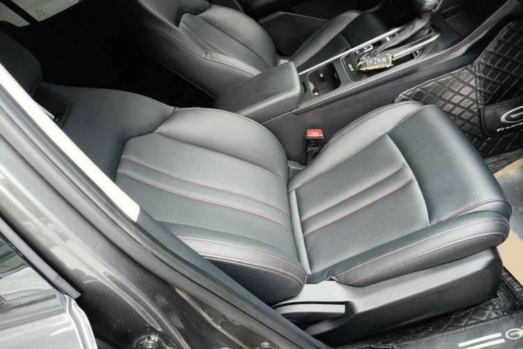 Used GAC Trumpchi GS4 2021 270T Automatic Tech Luxury Edition Right Front Seat