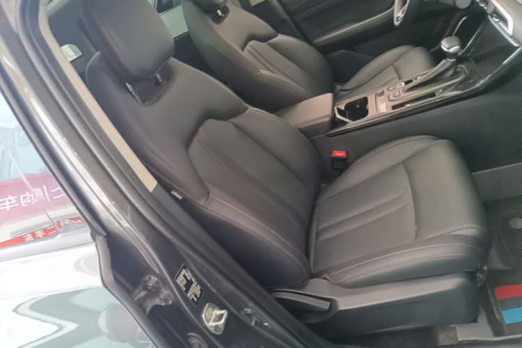 Used GAC Trumpchi GS4 2021 270T Automatic Smart Connectivity Technology Edition Right Front Seat