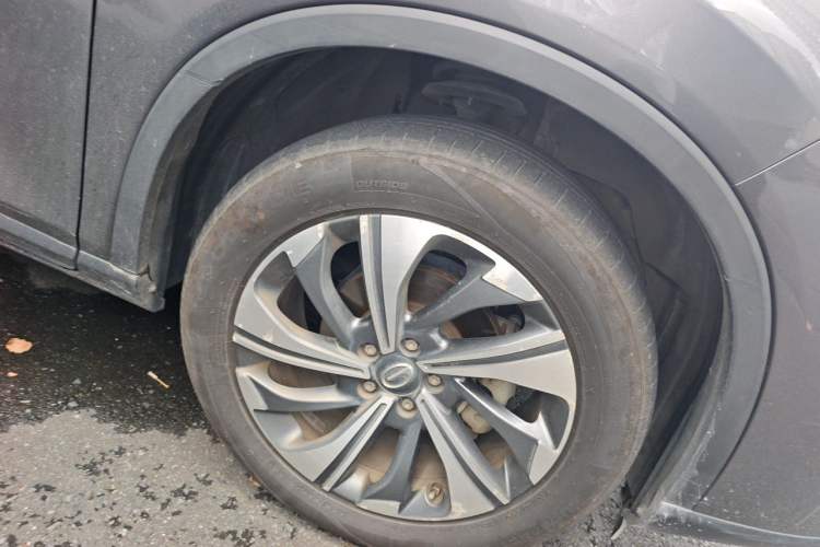 Used GAC Trumpchi GS4 2021 270T Automatic Smart Connectivity Technology Edition Right Front Wheel Hub