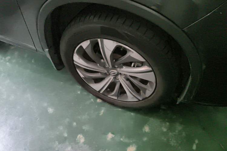 Used GAC Trumpchi GS4 2021 270T Automatic Smart Connectivity Technology Edition Right Front Wheel Hub