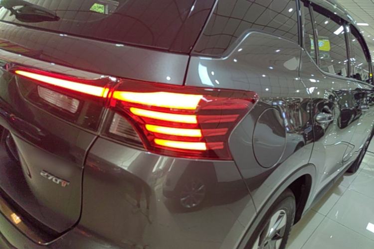 Used GAC Trumpchi GS4 2021 270T Automatic Elite Tech Edition Right Rear Taillight