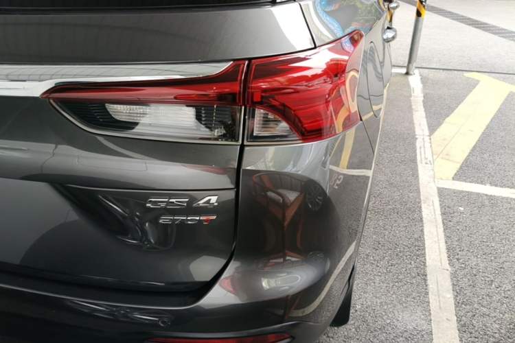 Used GAC Trumpchi GS4 2021 270T Automatic Tech Luxury Edition Right Rear Taillight
