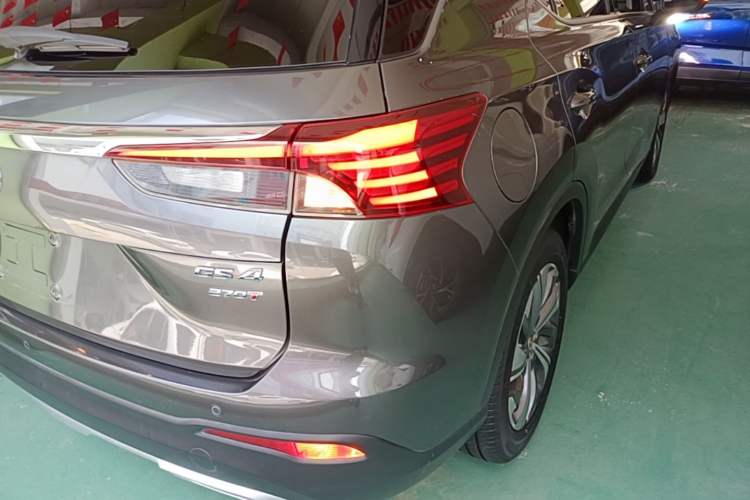 Used GAC Trumpchi GS4 2021 270T Automatic Smart Connectivity Technology Edition Right Rear Taillight