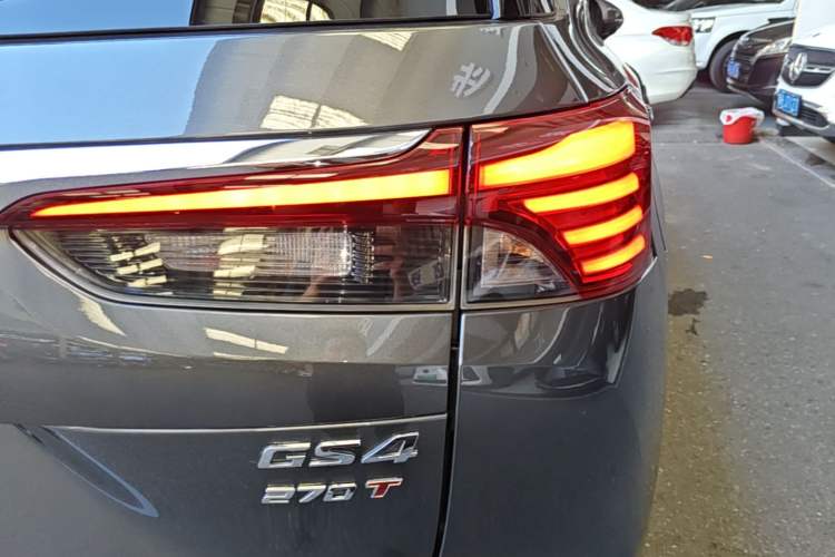 Used GAC Trumpchi GS4 2021 270T Automatic Luxury Edition Right Rear Taillight