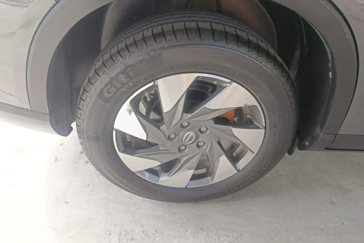 Used GAC Trumpchi GS4 2021 270T Automatic Elite Tech Edition Right Rear Wheel Hub