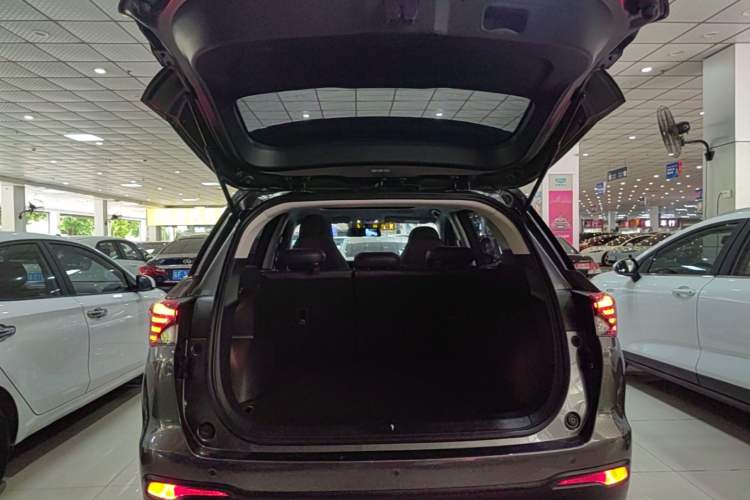 Used GAC Trumpchi GS4 2021 270T Automatic Elite Tech Edition Trunk
