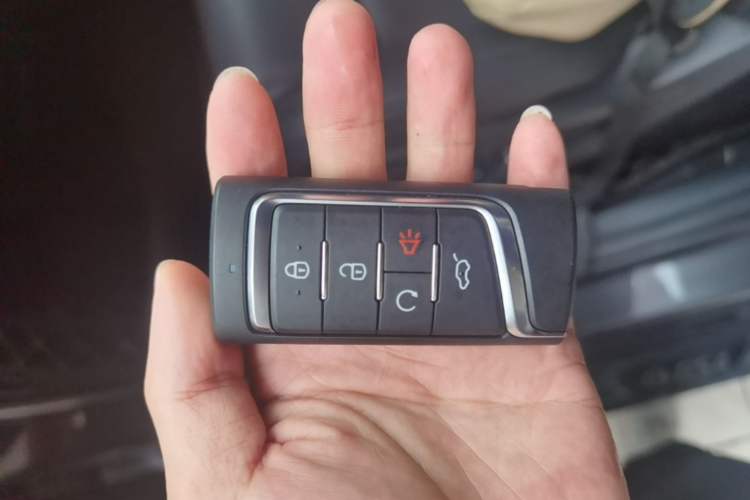 Used GAC Trumpchi GS4 2021 270T Automatic Tech Luxury Edition Vehicle Key