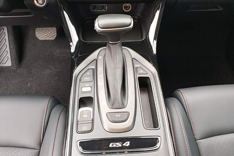 Used GAC Trumpchi GS4 2021 270T Automatic Tech Luxury Edition Gear Lever