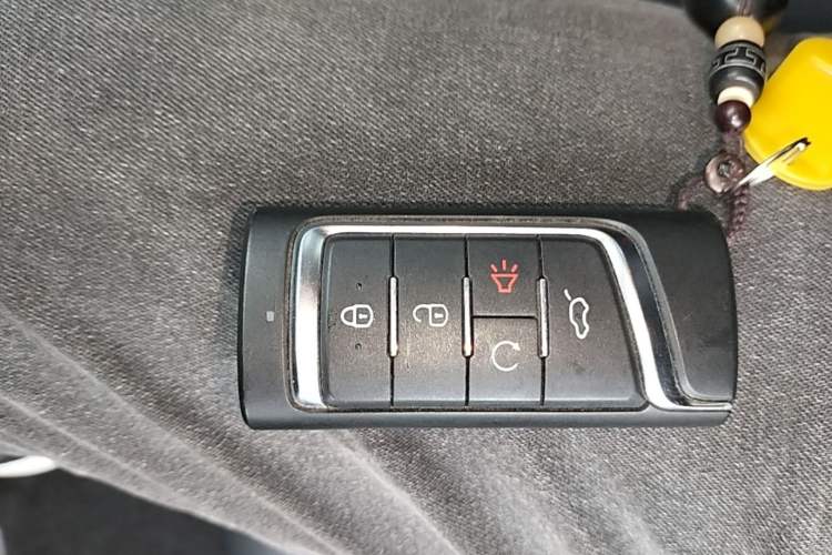 Used GAC Trumpchi GS4 2021 270T Automatic Tech Luxury Edition Vehicle Key