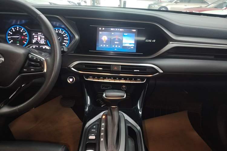 Used GAC Trumpchi GS4 2021 270T Automatic Elite Tech Edition Audio And AC Panel