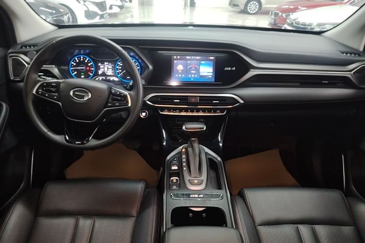 Used GAC Trumpchi GS4 2021 270T Automatic Elite Tech Edition Center Console