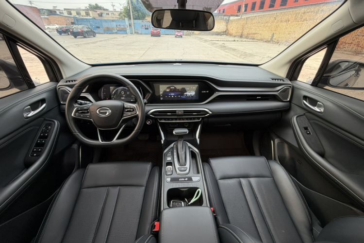 Used GAC Trumpchi GS4 2021 270T Automatic Luxury Smart Connectivity Version Interior 1
