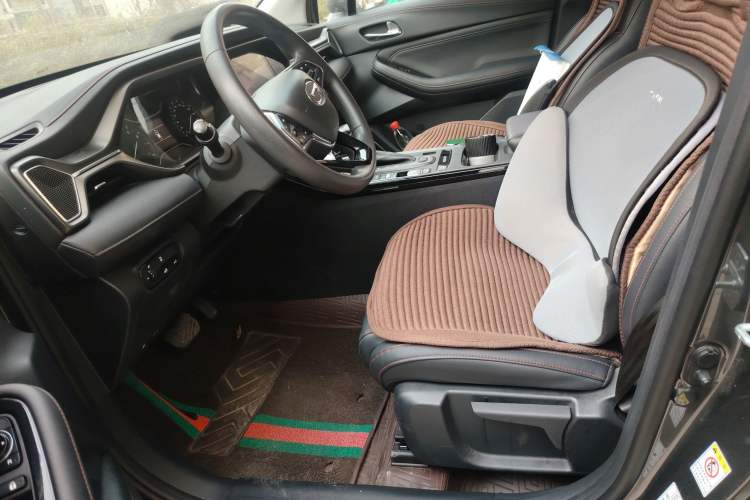 Used GAC Trumpchi GS4 2021 270T Automatic Elite Tech Edition Left Front Seat