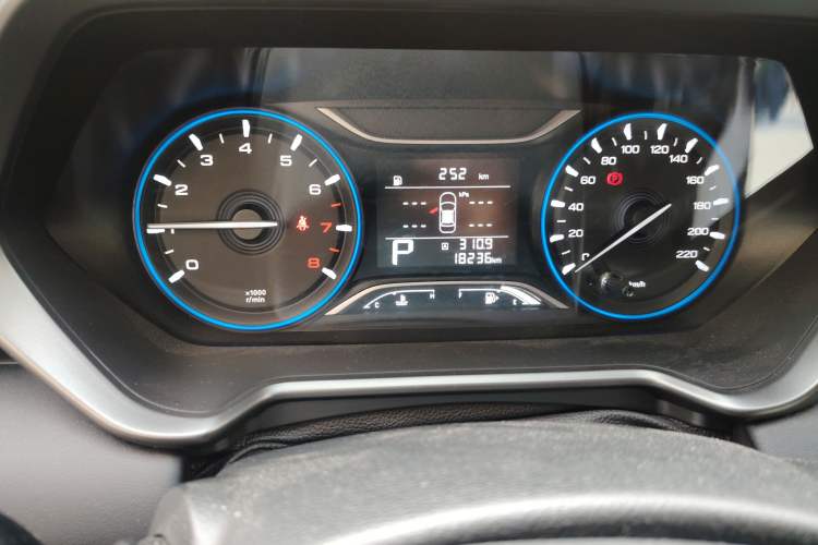 Used GAC Trumpchi GS4 2021 270T Automatic Elite Tech Edition Odometer Close Up