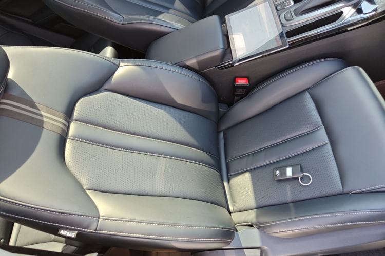 Used GAC Trumpchi GS4 2021 270T Automatic Luxury Smart Connectivity Version Right Front Seat