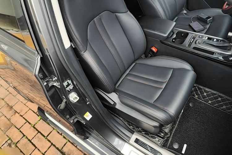 Used GAC Trumpchi GS4 2021 270T Automatic Smart Connectivity Technology Edition Right Front Seat