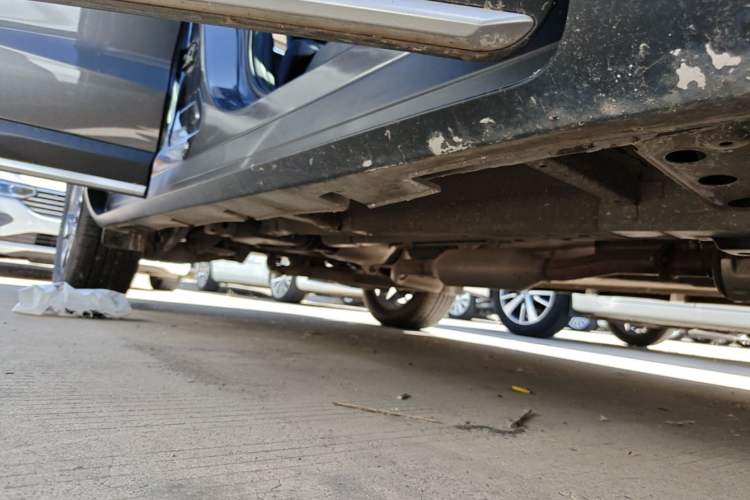 Used GAC Trumpchi GS4 2021 270T Automatic Luxury Smart Connectivity Version Right Side Sill
