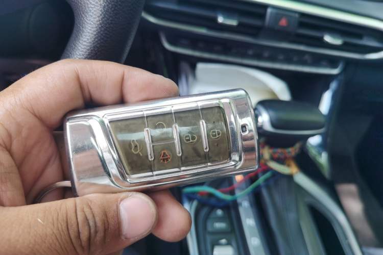 Used GAC Trumpchi GS4 2021 270T Automatic Elite Tech Edition Vehicle Key