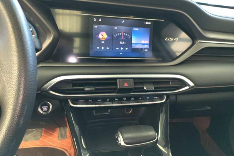 Used GAC Trumpchi GS4 2021 270T Automatic Elite Tech Edition Audio And AC Panel