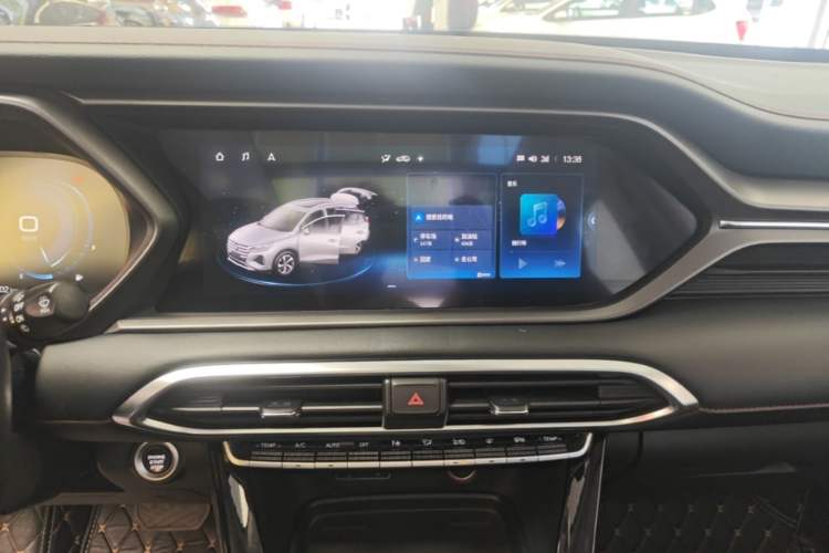 Used GAC Trumpchi GS4 2021 270T Automatic Smart Connectivity Technology Edition Audio And AC Panel