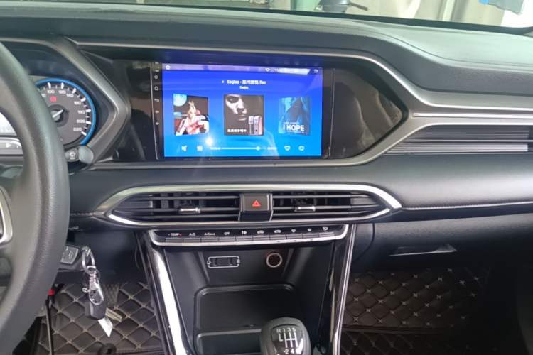 Used GAC Trumpchi GS4 2021 270T Manual Elite Edition Audio And AC Panel