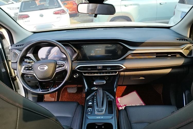Used GAC Trumpchi GS4 2021 270T Automatic Smart Connectivity Technology Edition Center Console