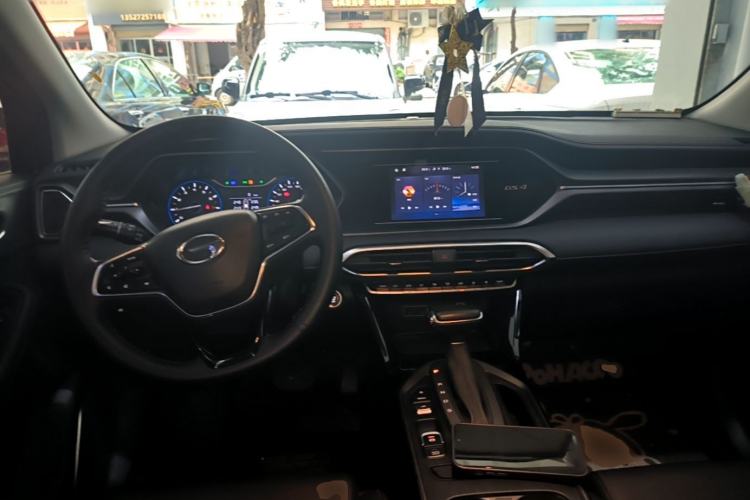 Used GAC Trumpchi GS4 2021 270T Automatic Elite Tech Edition Center Console