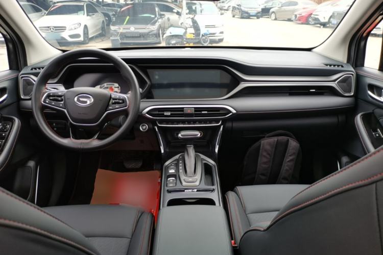 Used GAC Trumpchi GS4 2021 270T Automatic Luxury Smart Connectivity Version Center Console