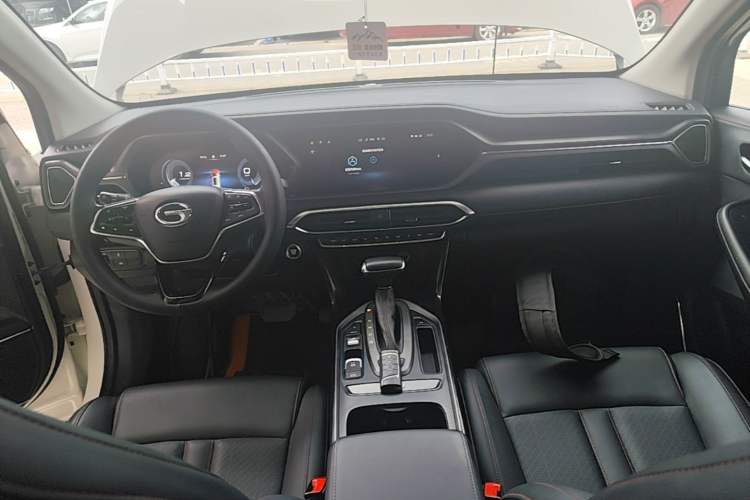 Used GAC Trumpchi GS4 2021 270T Automatic Smart Connectivity Technology Edition Center Console