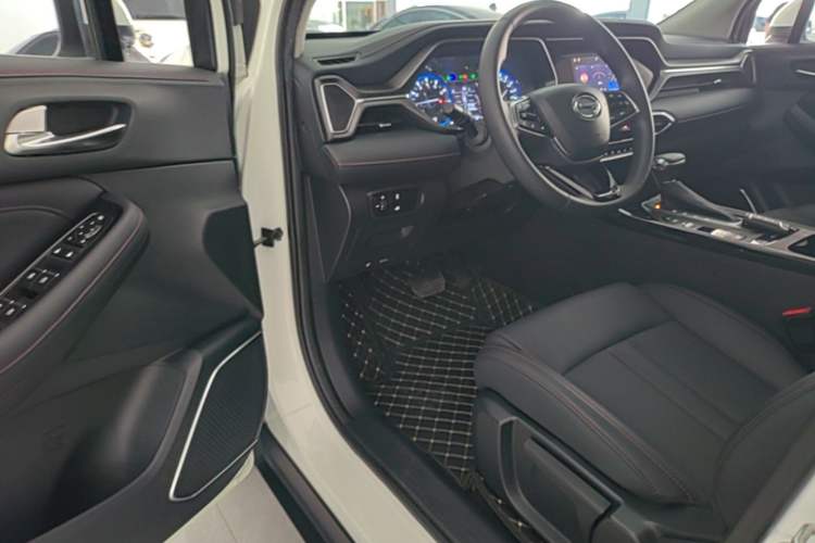 Used GAC Trumpchi GS4 2021 270T DCT Elite Edition Driver Seat