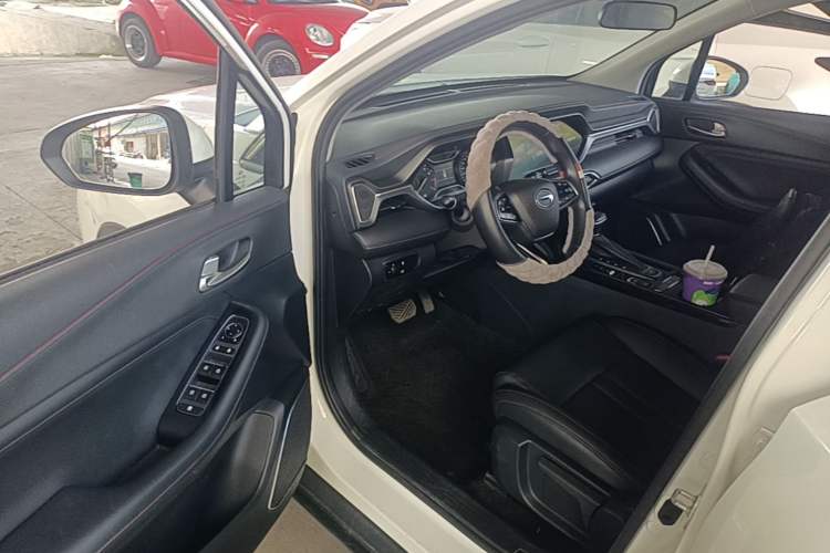 Used GAC Trumpchi GS4 2021 270T Automatic Elite Tech Edition Driver Seat